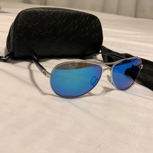 Oakley Woman’s Feedback Aviator Sunglasses